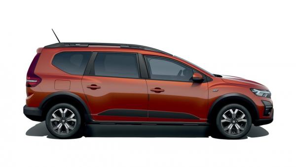 Grupo E. Dacia Jogger 5+2 plazas o similar
